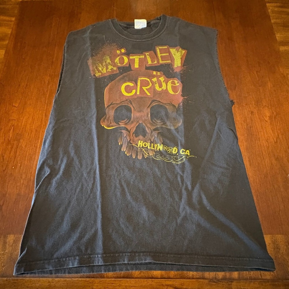 Vintage Mötley Crüe Hollywood CA Skull T Shirt Large Hanes Heavyweight Black